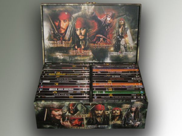 Baú Personalizado P/ 30 Dvd's Piratas do Caribe